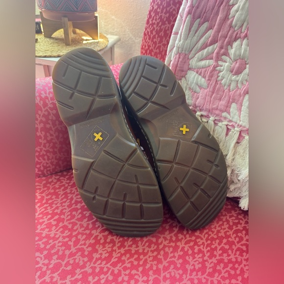 Dr. Martens Oxfords Brown Leather Lace Up Shoes, Size 12 - Picture 12 of 15